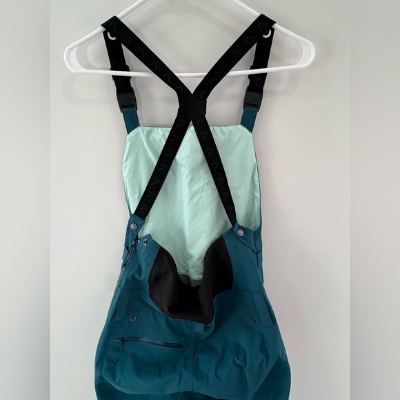 Women's 2023 Flylow Foxy Ski Snowboard Bib Greedo Turquoise EUC Small S - Picture 6 of 9